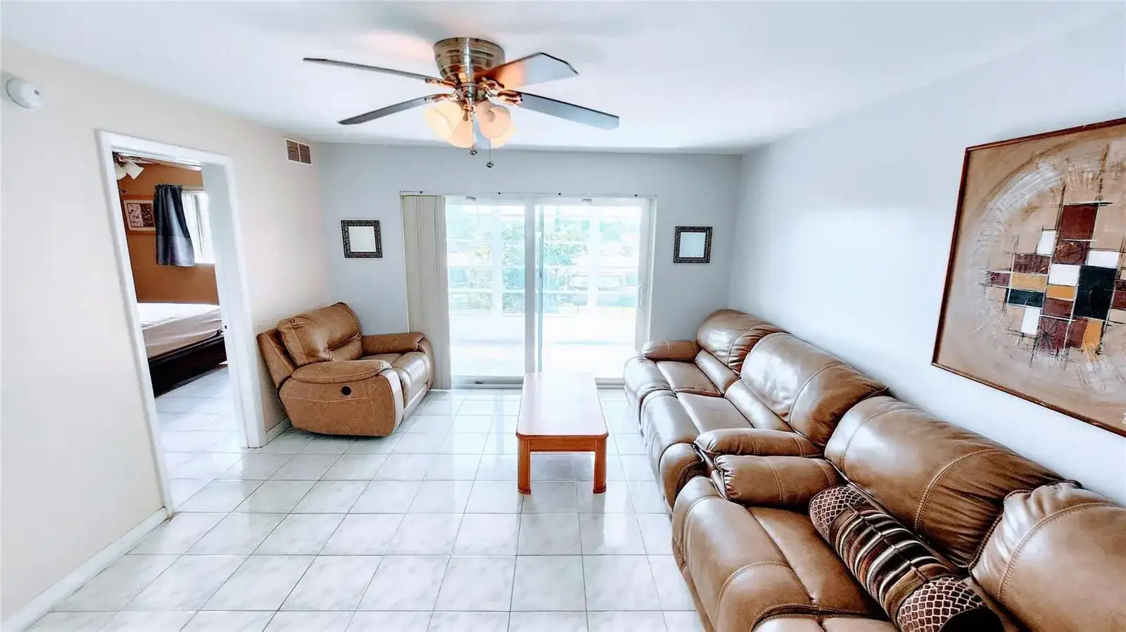 2721 N Pine Island Road # 309, Sunrise FL 33322 photo 2