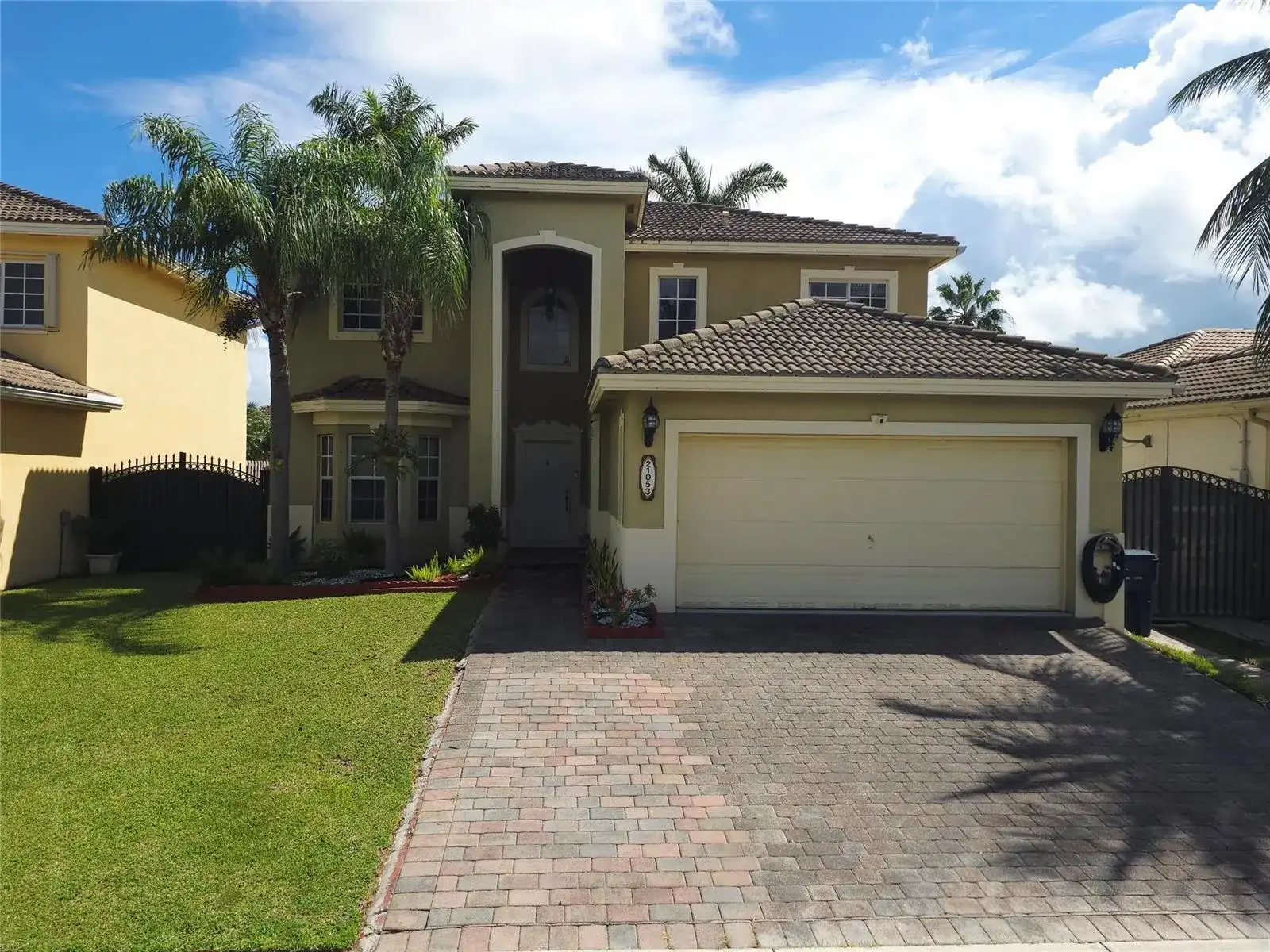 21053 SW 88th Place, Cutler Bay FL 33189