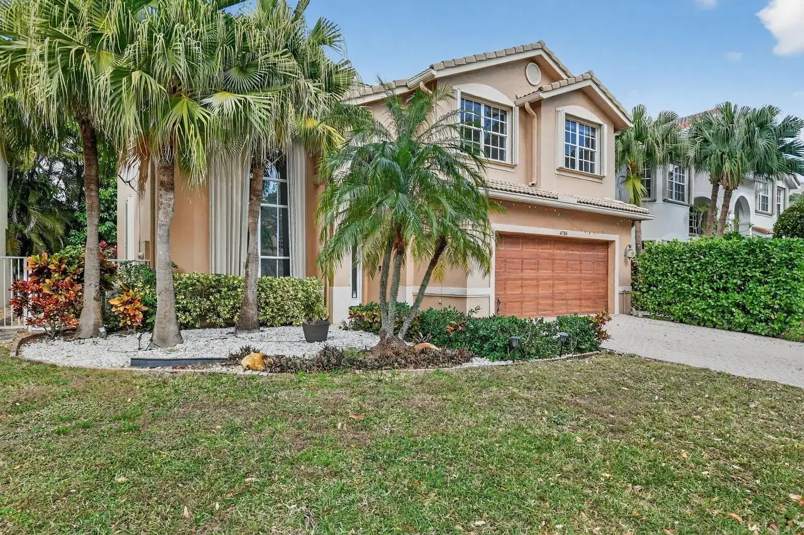 4795 S Classical Boulevard, Delray Beach FL 33445 photo 2
