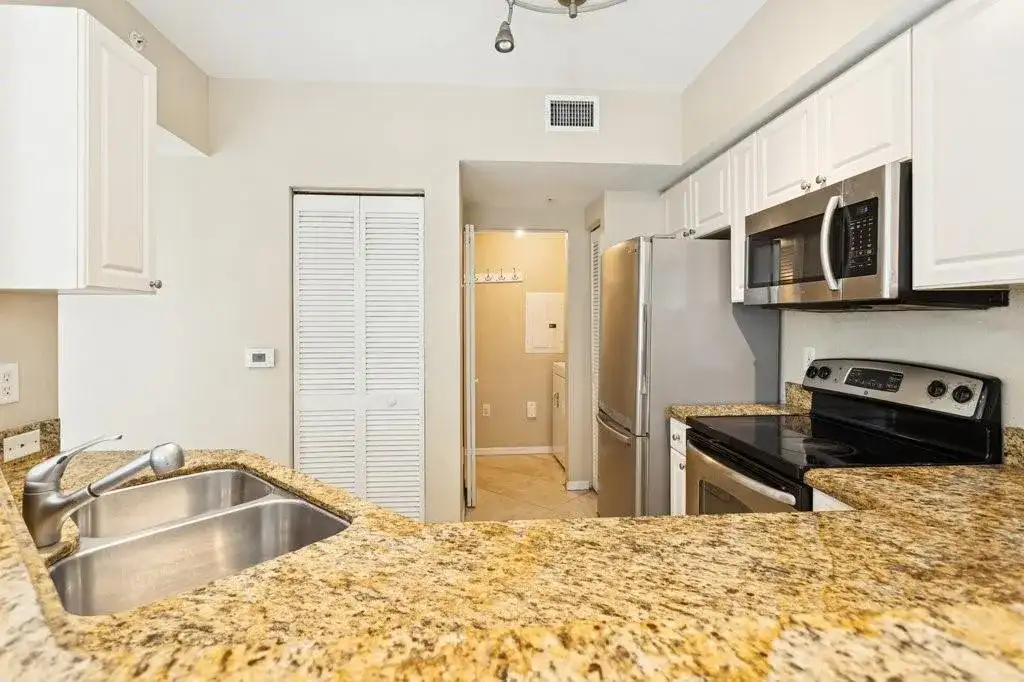 6384 W Sample Road W # 6384, Coral Springs FL 33067 photo 5