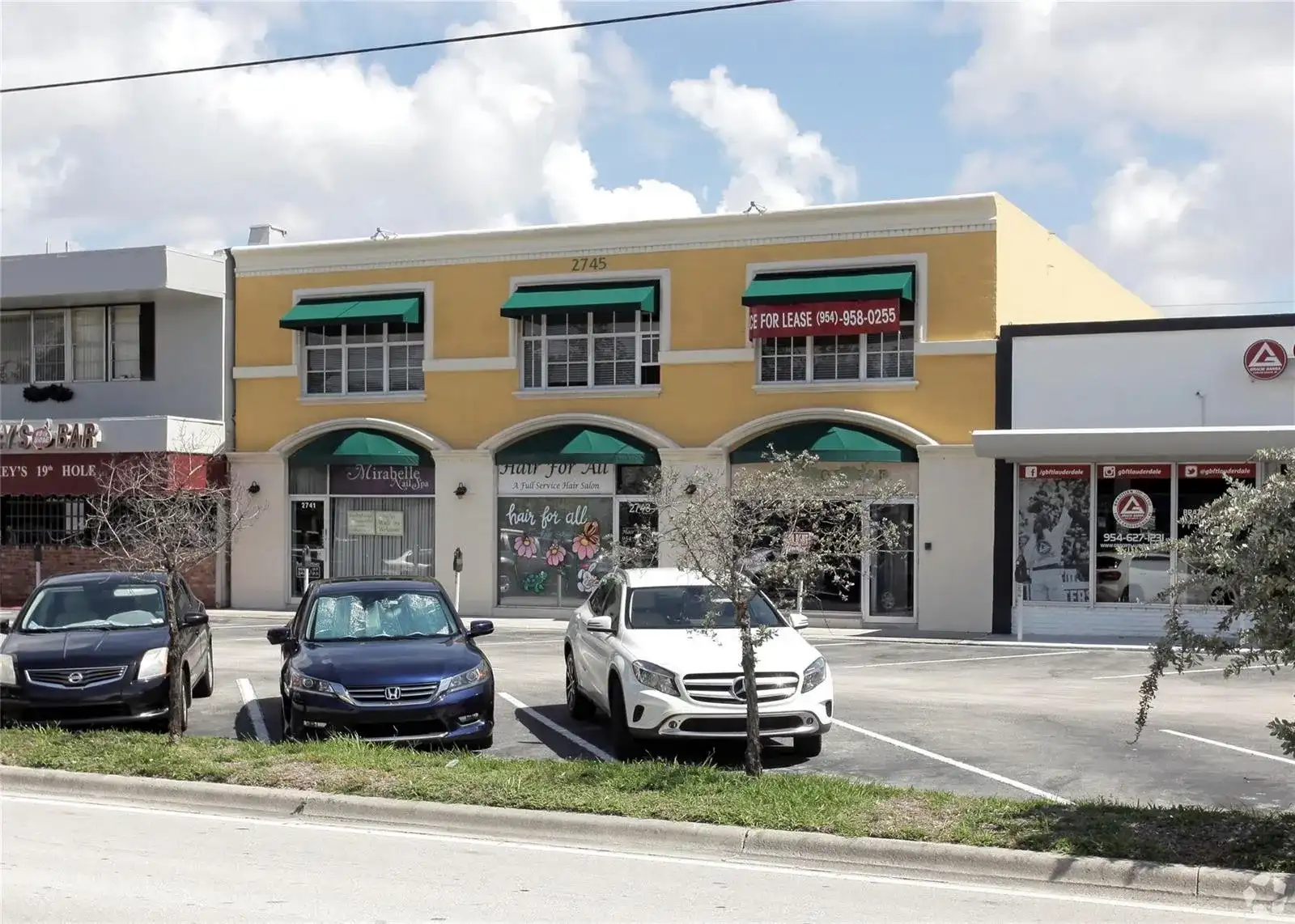 2745 E Oakland Park Boulevard, Fort Lauderdale FL 33306