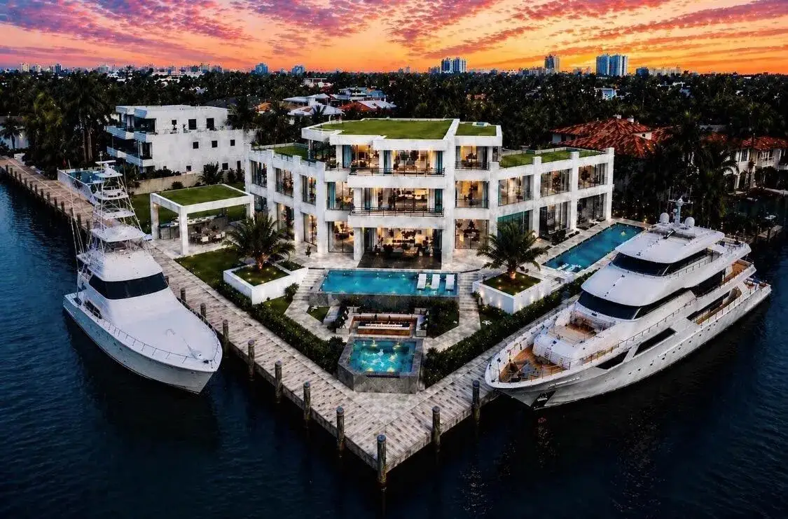 525 Isle Of Capri Drive, Fort Lauderdale FL 33301