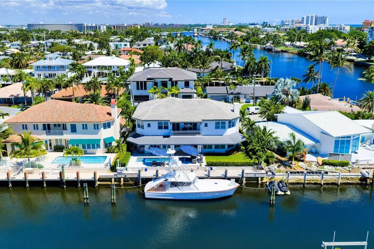 1580 SE 8th Street, Deerfield Beach FL 33441
