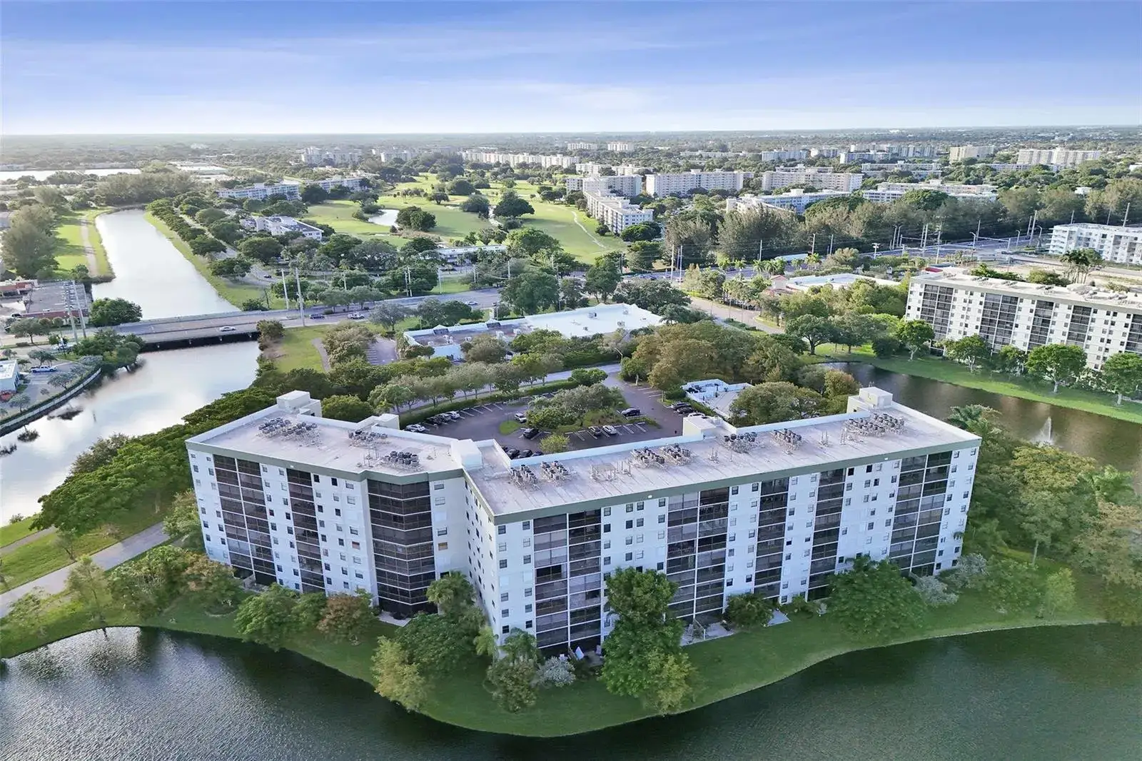 2334 S Cypress Bend Drive # 304, Pompano Beach FL 33069