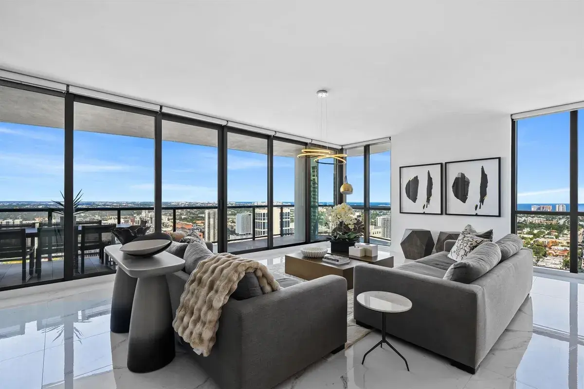 100 E Las Olas Boulevard # 4001, Fort Lauderdale FL 33301