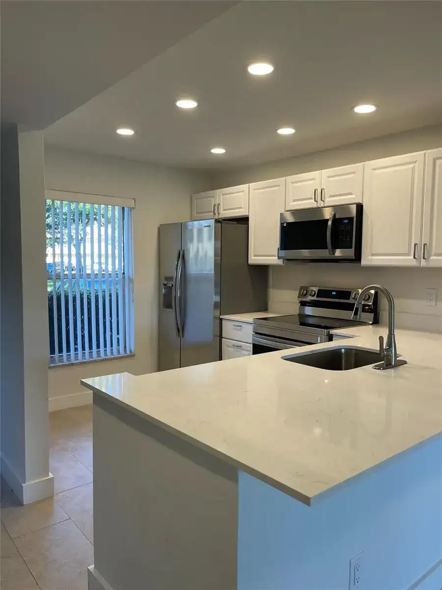 5890 NW 64th Avenue # 103, Fort Lauderdale FL 33319 photo 4