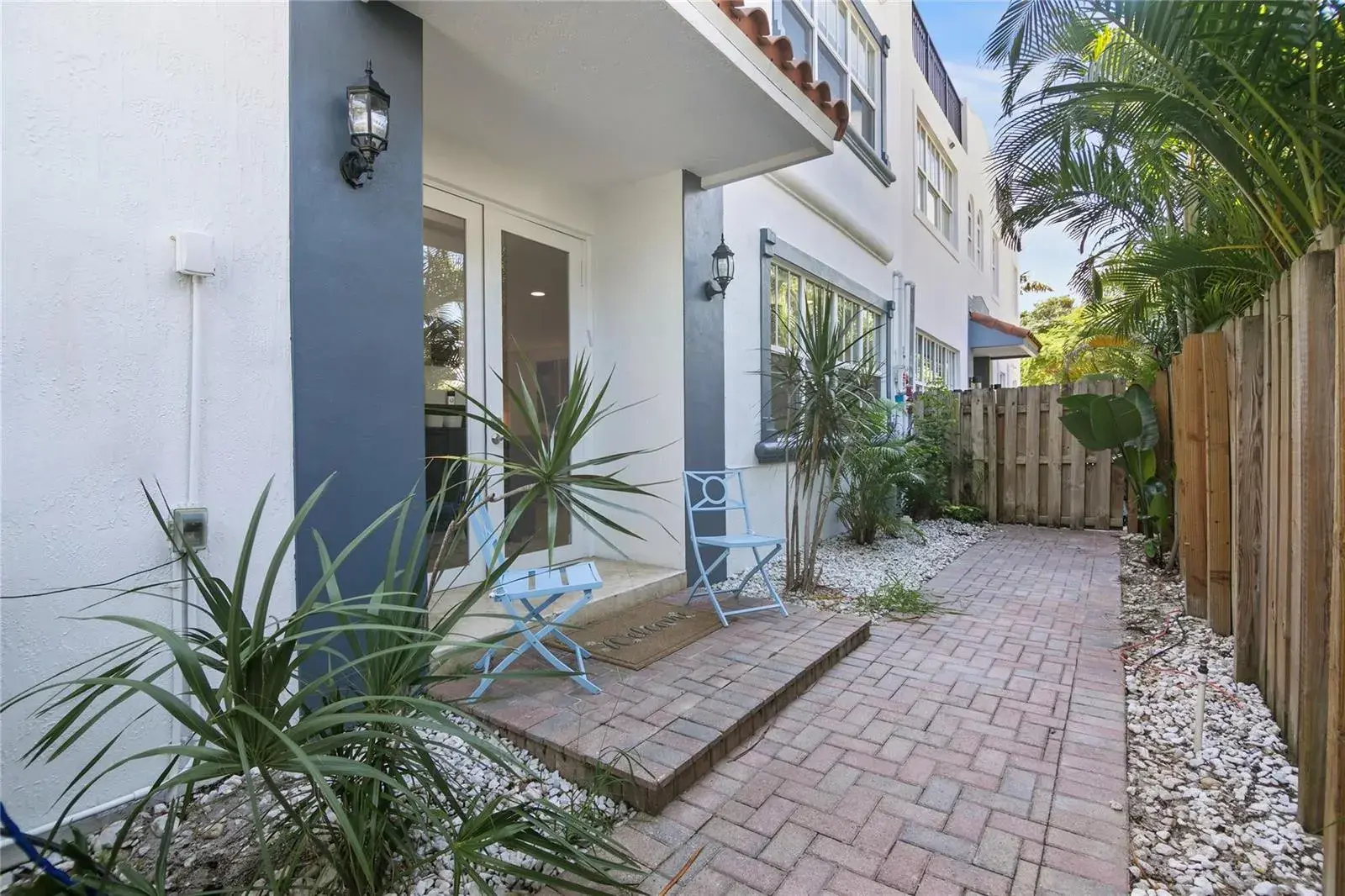 732 NE 15th Avenue, Fort Lauderdale FL 33304