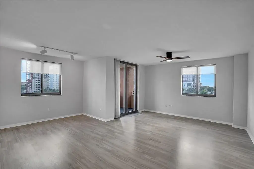 100 N Federal Highway # 642, Fort Lauderdale FL 33301