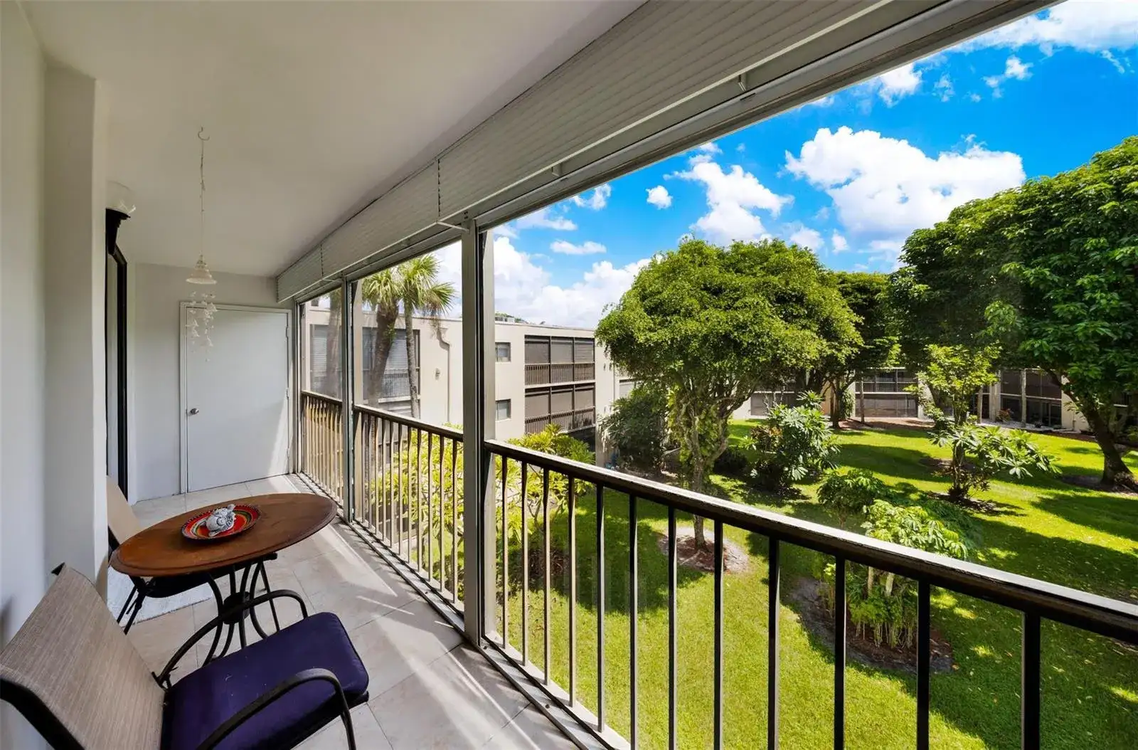 5250 Las Verdes Circle # 317, Delray Beach FL 33484 photo 2