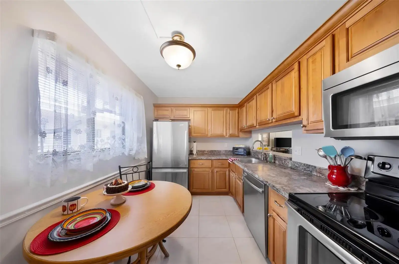 5250 Las Verdes Circle # 317, Delray Beach FL 33484 photo 4