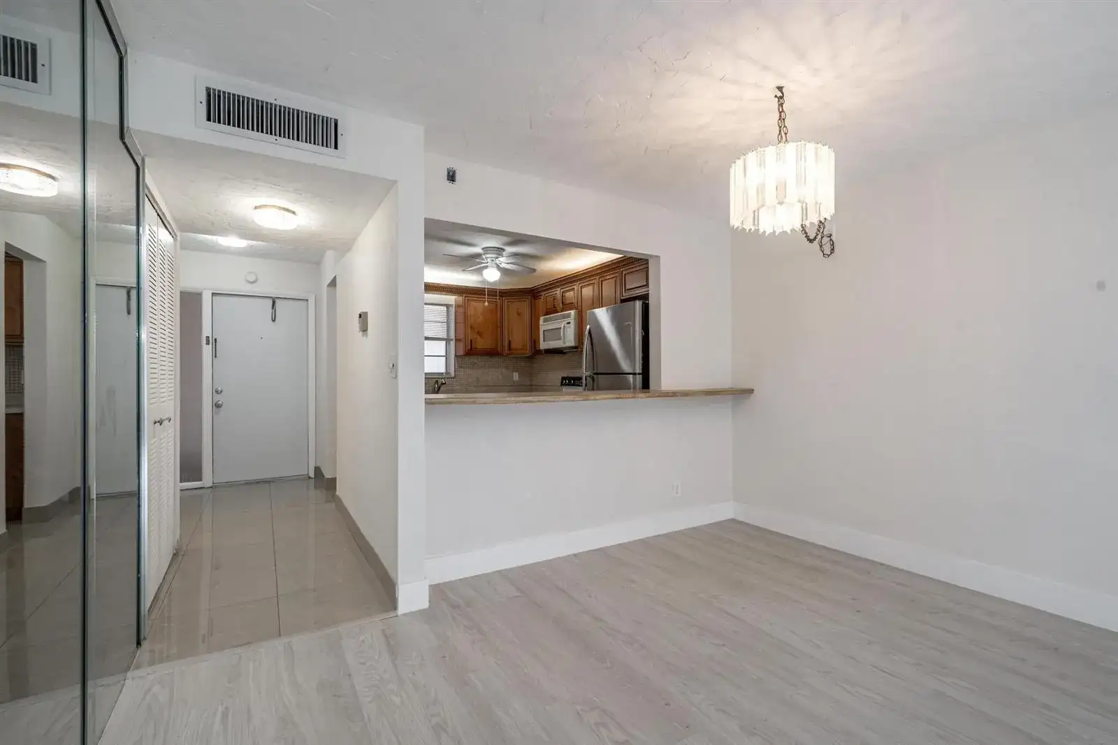 2551 Aragon Boulevard # 406, Sunrise FL 33322 photo 3