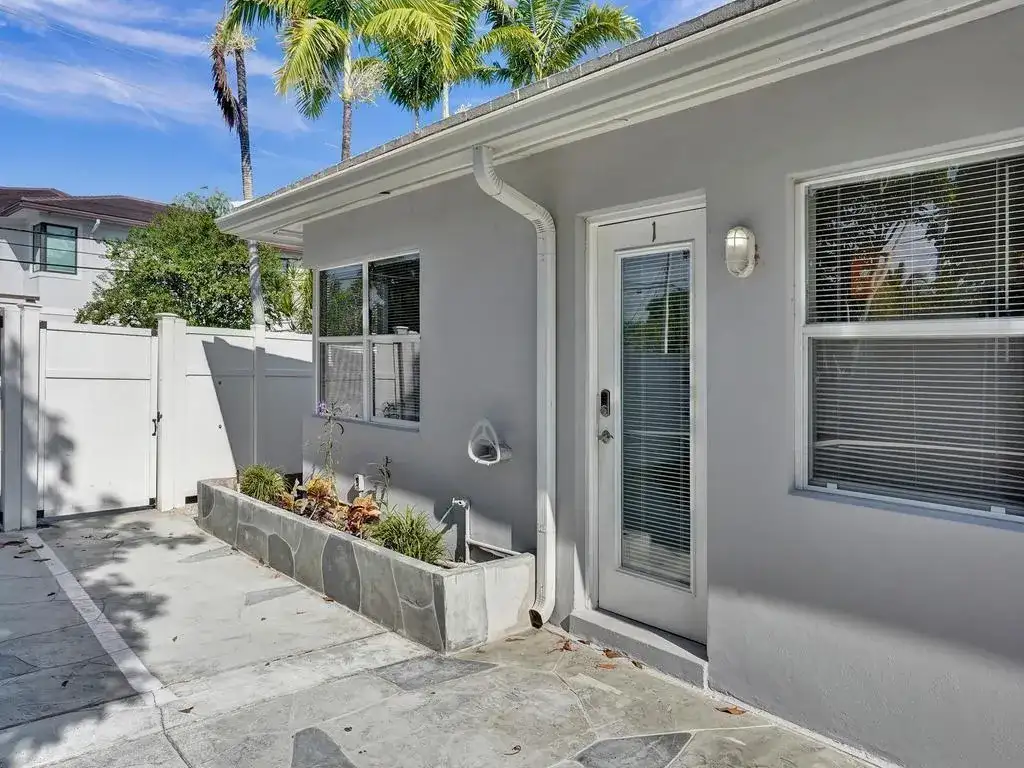 4422 Seagrape Drive # 1, Lauderdale By The Sea FL 33308 photo 4
