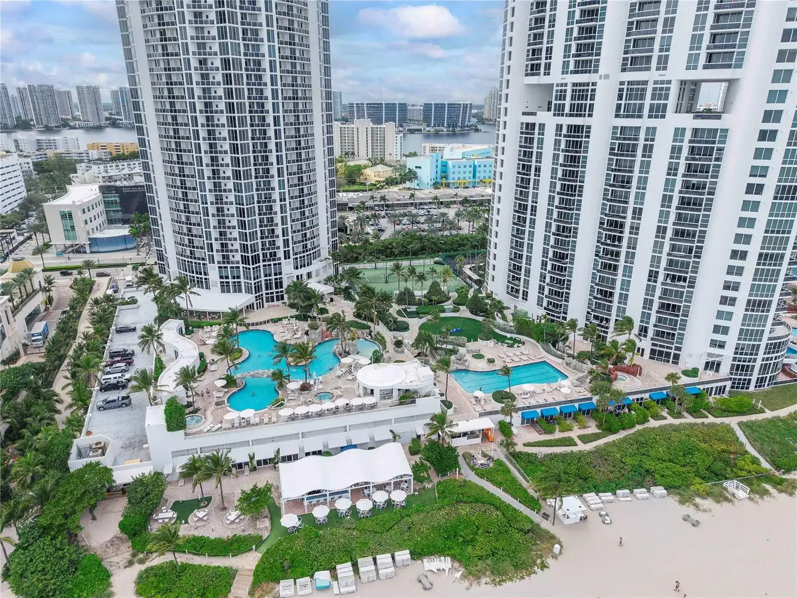 18001 Collins Avenue # 2806, North Miami Beach FL 33160 photo 5