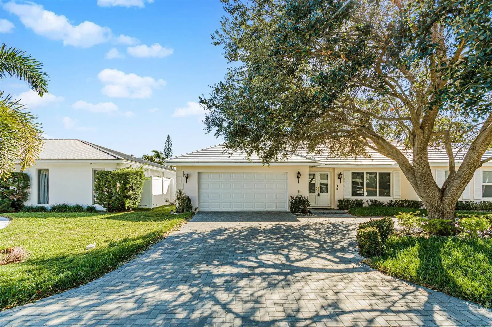 2810 NE 60th Street, Fort Lauderdale FL 33308