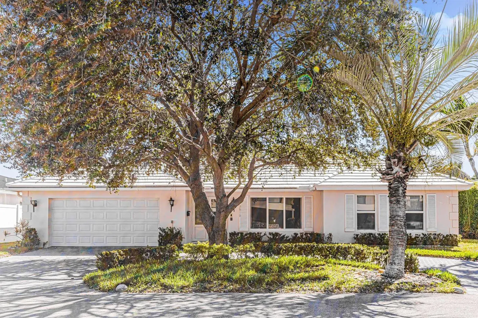 2810 NE 60th Street, Fort Lauderdale FL 33308