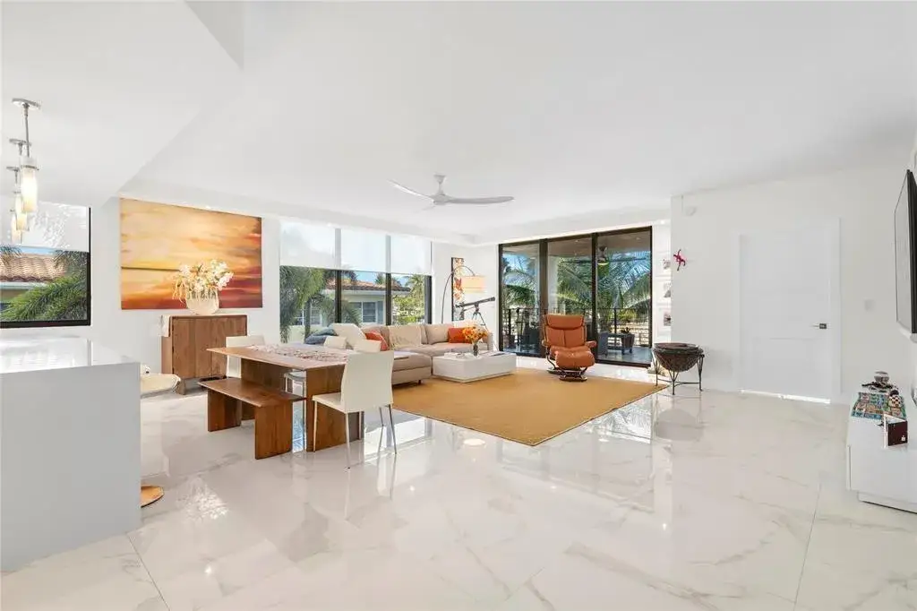 1507 SE 15th Street # 202, Fort Lauderdale FL 33316
