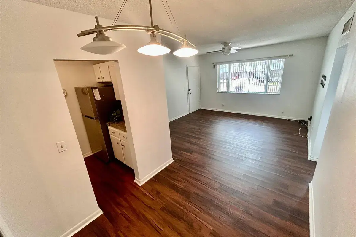 350 S Cypress Road # 521, Pompano Beach FL 33060