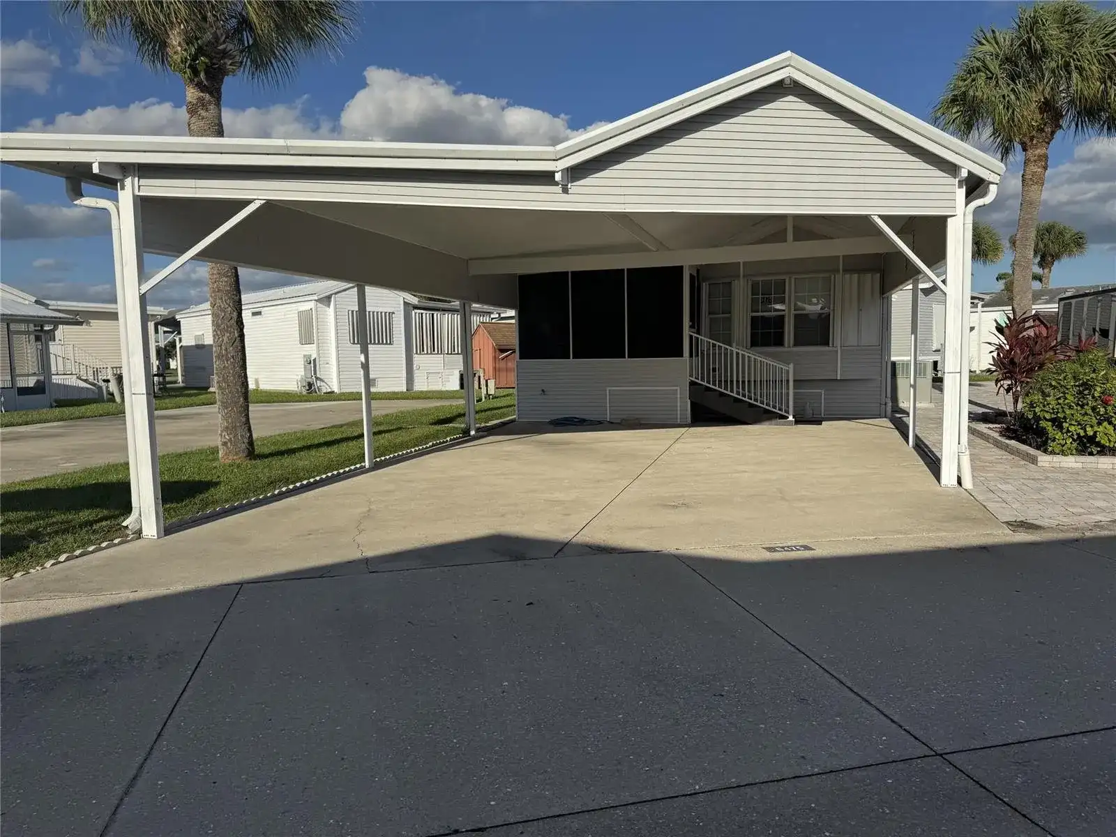 6475 52nd Street, Okeechobee FL 34974