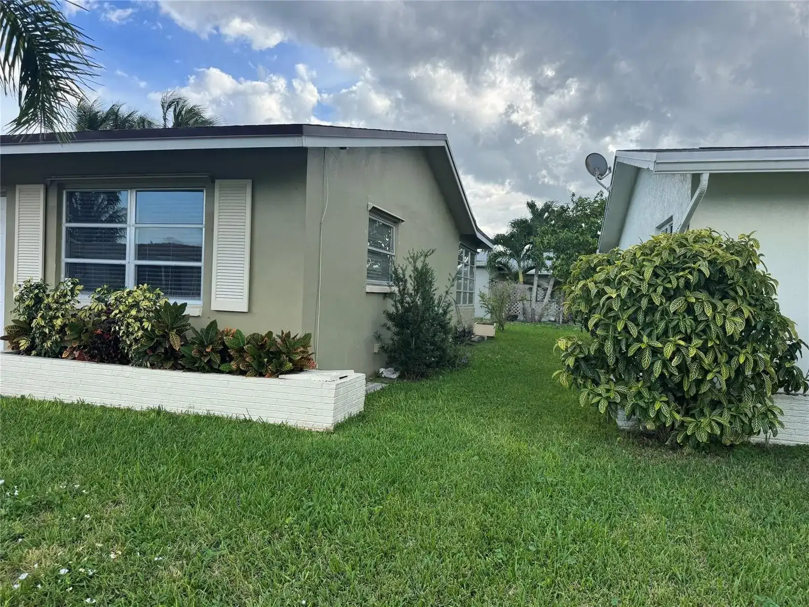 4938 NW 54TH Court, Tamarac FL 33319 photo 3