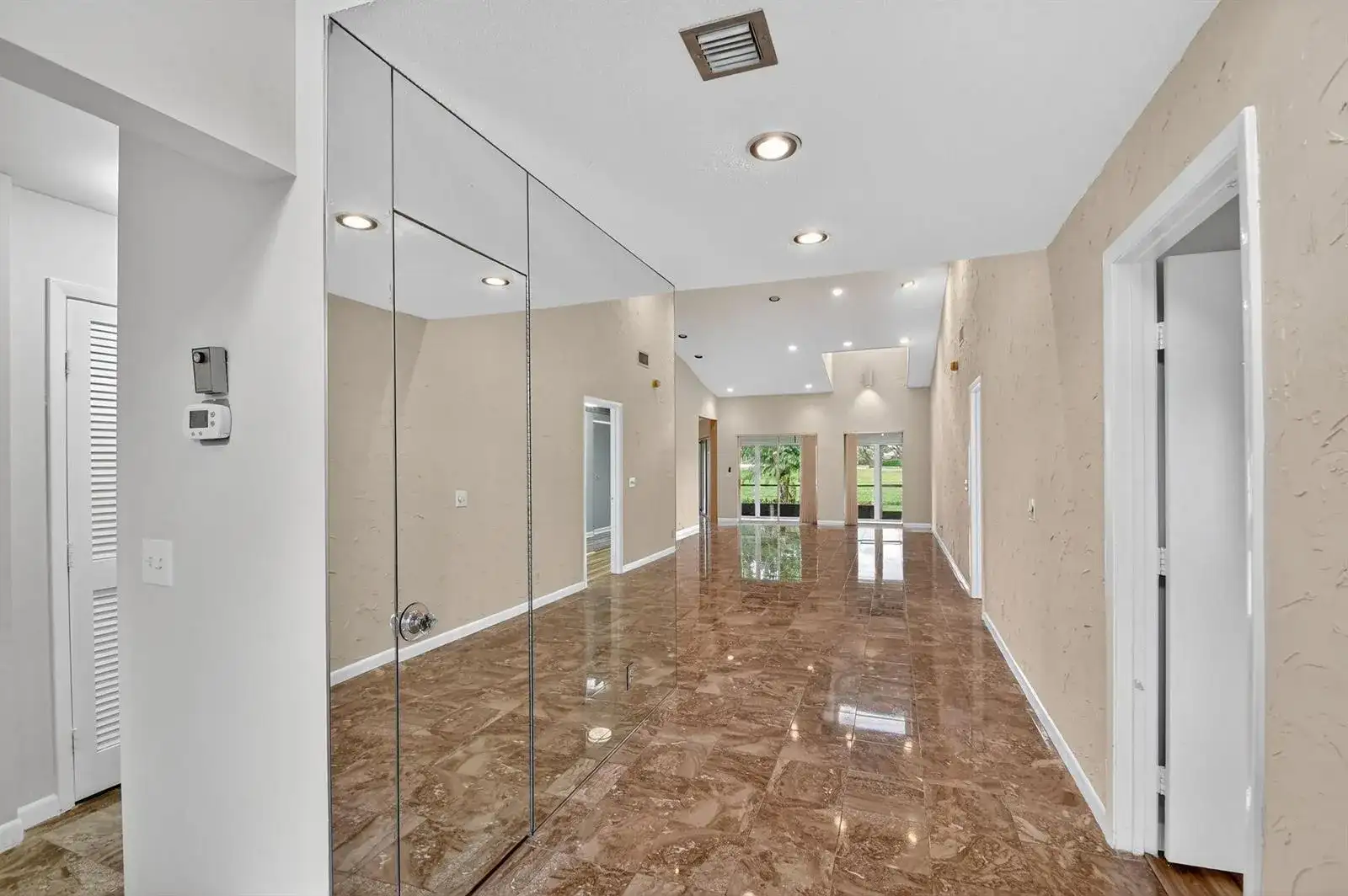 6869 Fountains Circle # 6869, Lake Worth FL 33467 photo 5