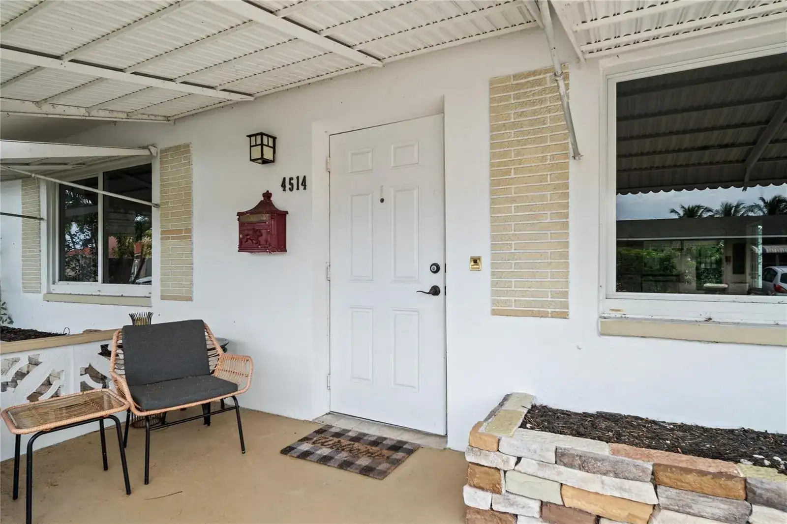 4514 NW 49th Drive, Tamarac FL 33319 photo 4