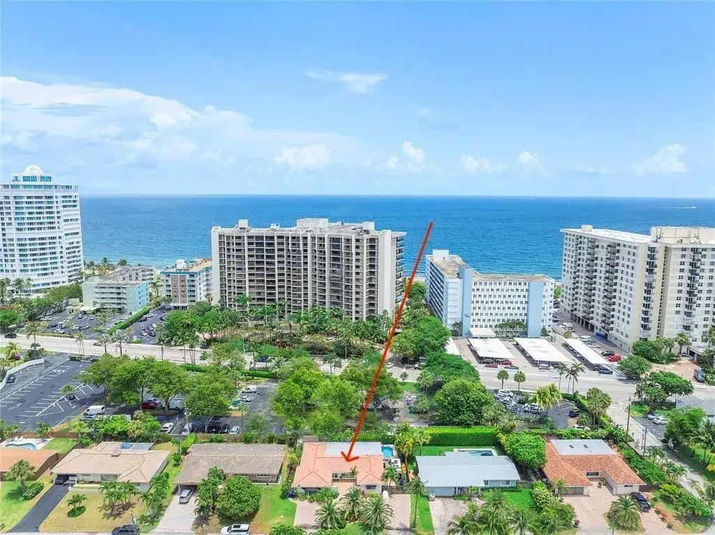 1820 Bel Air Avenue, Pompano Beach FL 33062 photo 2