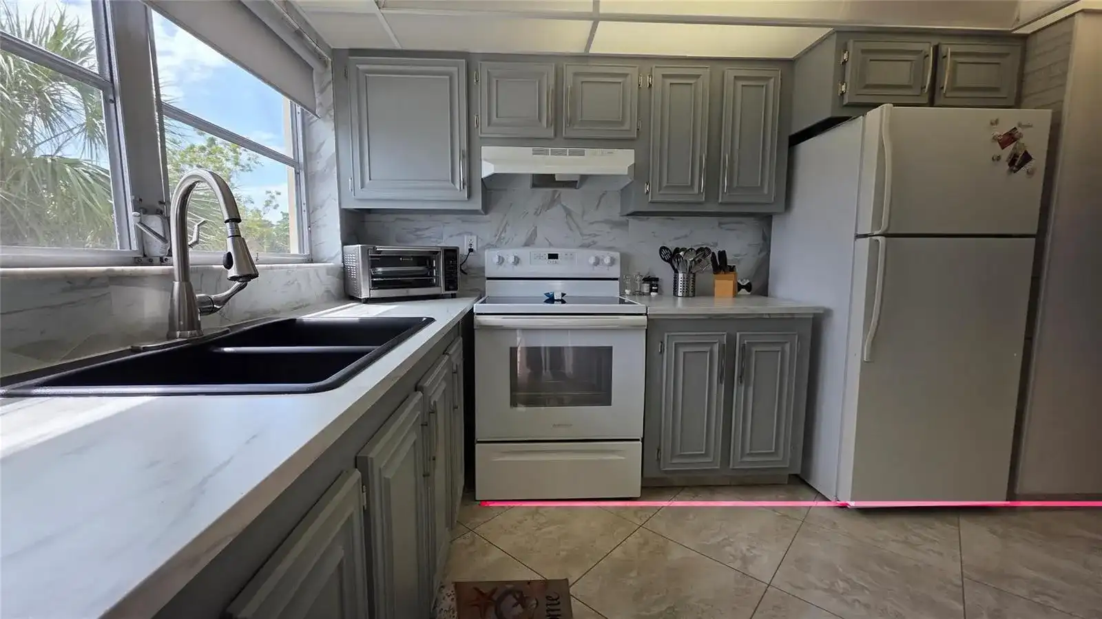 4047 NW 16th Street # 302, Fort Lauderdale FL 33313