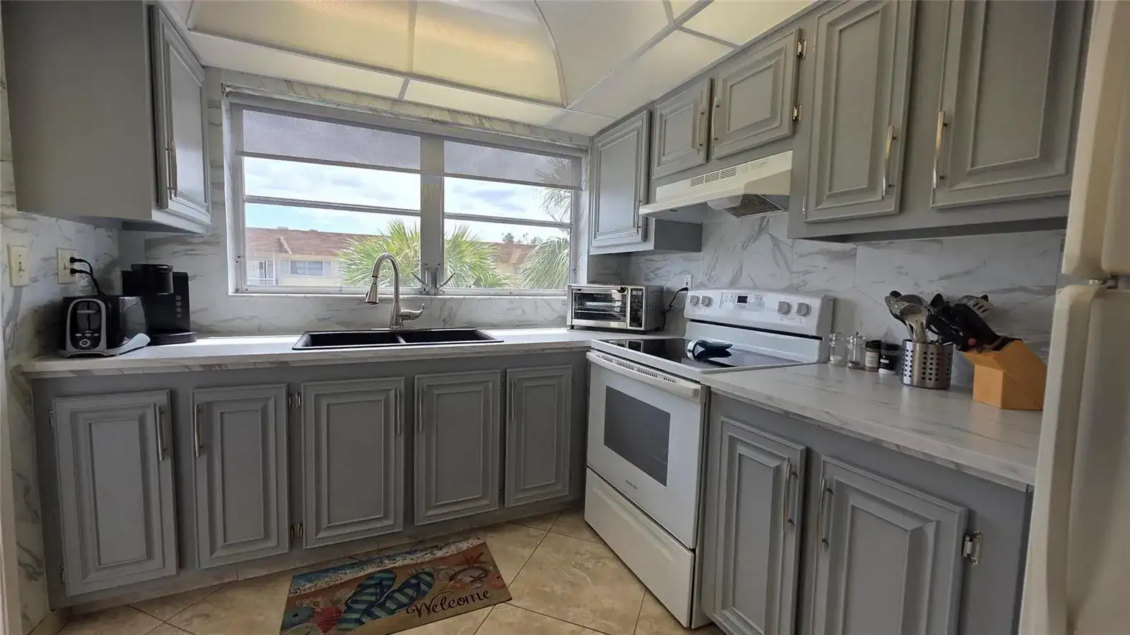 4047 NW 16th Street # 302, Fort Lauderdale FL 33313 photo 2