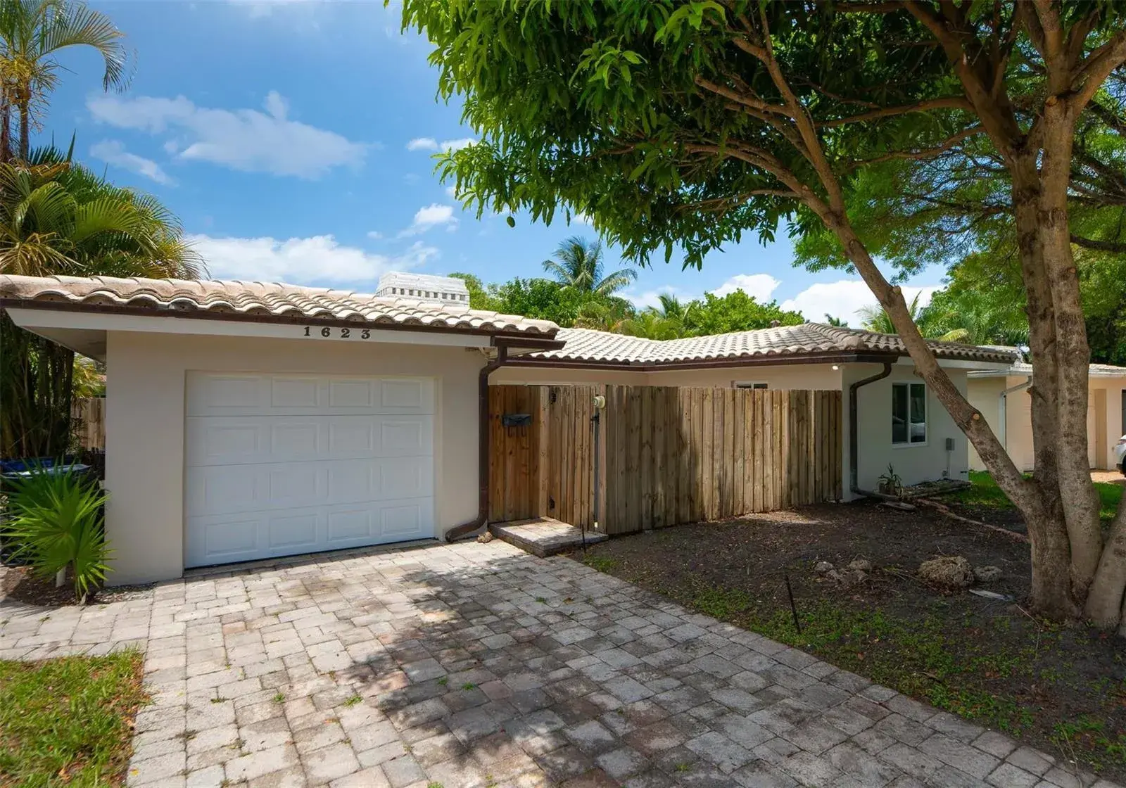 1623 NE 20th Street, Fort Lauderdale FL 33305