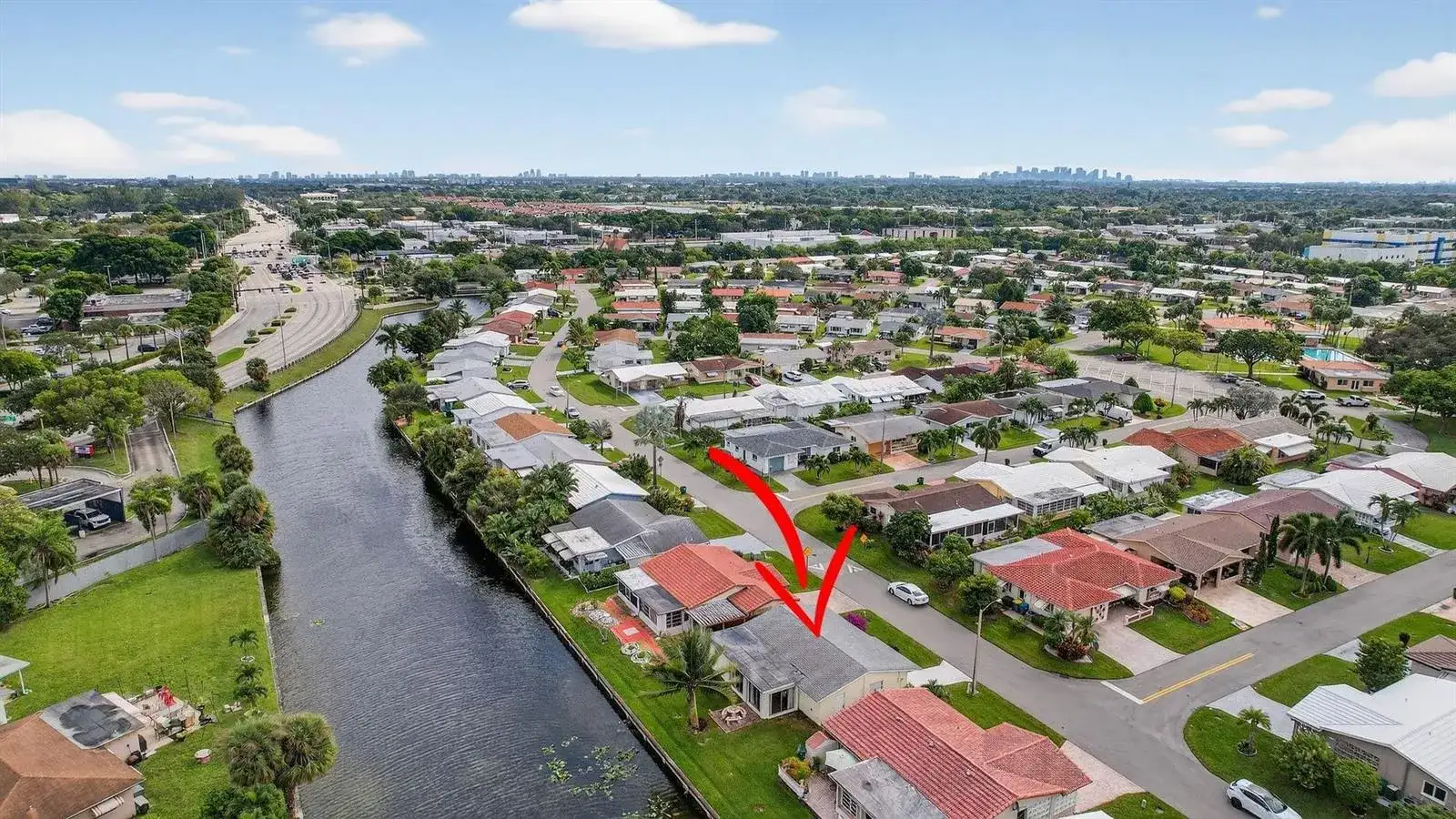 4305 NW 49th Drive, Tamarac FL 33319 photo 3