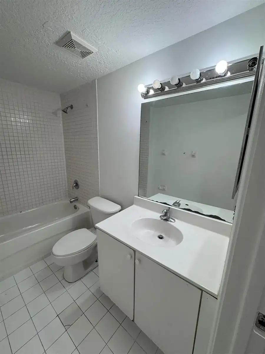 1161 Golden Lakes Boulevard # 1311, West Palm Beach FL 33411 photo 4