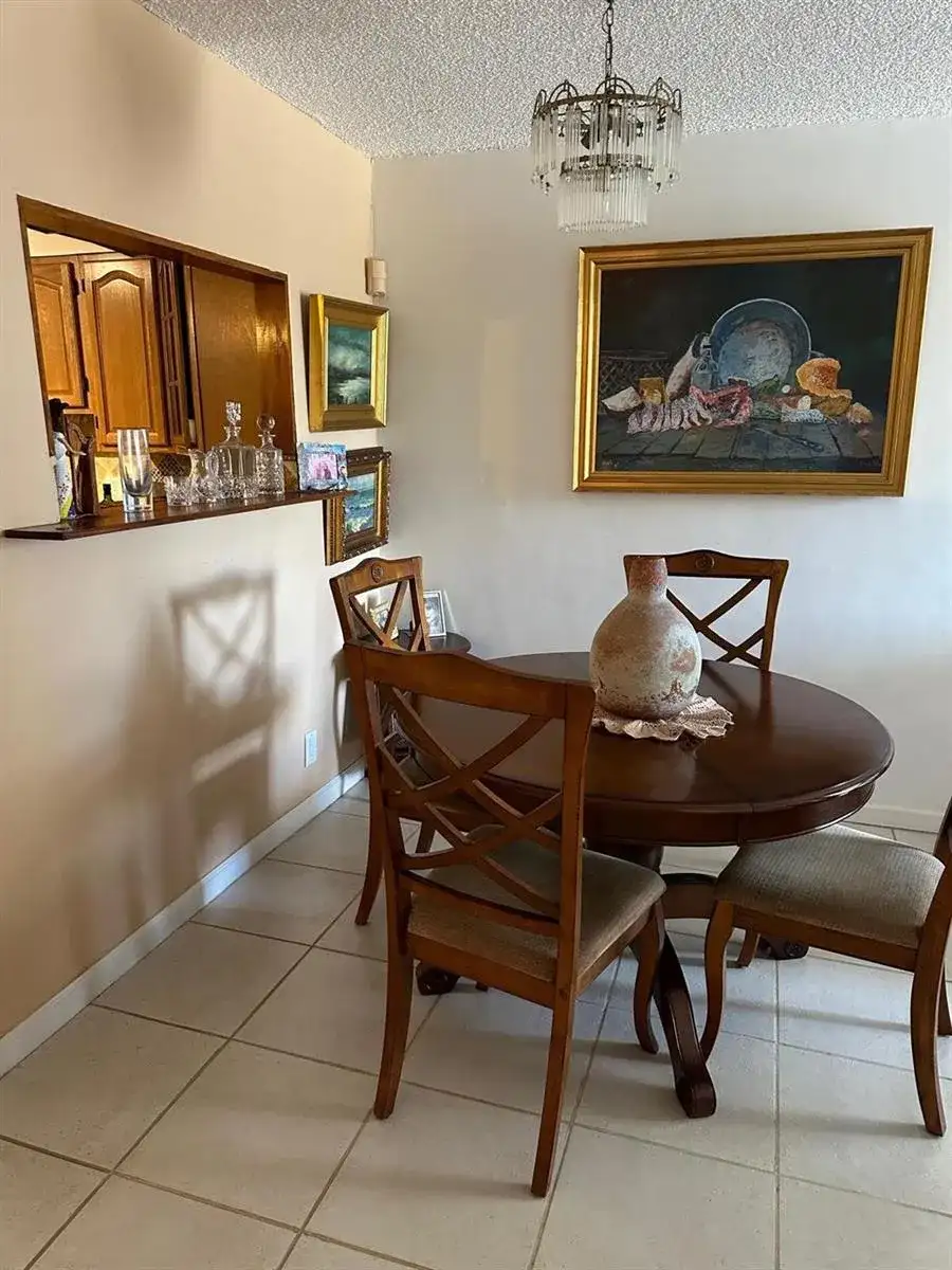 2821 NE N Miami Beach Boulevard # 3M, North Miami Beach FL 33160 photo 2