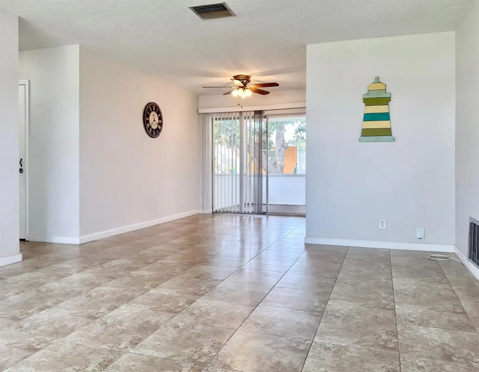 4510 NW 46th Street, Tamarac FL 33319 photo 5