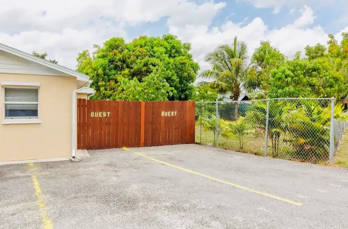 279 Hach Lane, West Palm Beach FL 33415 photo 5