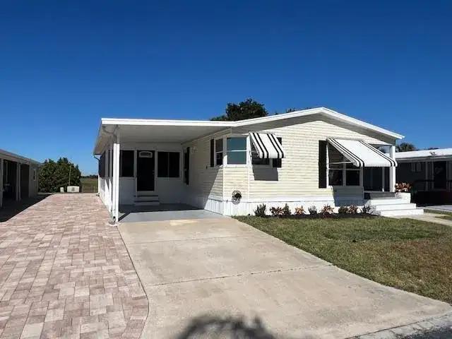 1601 Hwy 441, Okeechobee FL 34974 photo 2