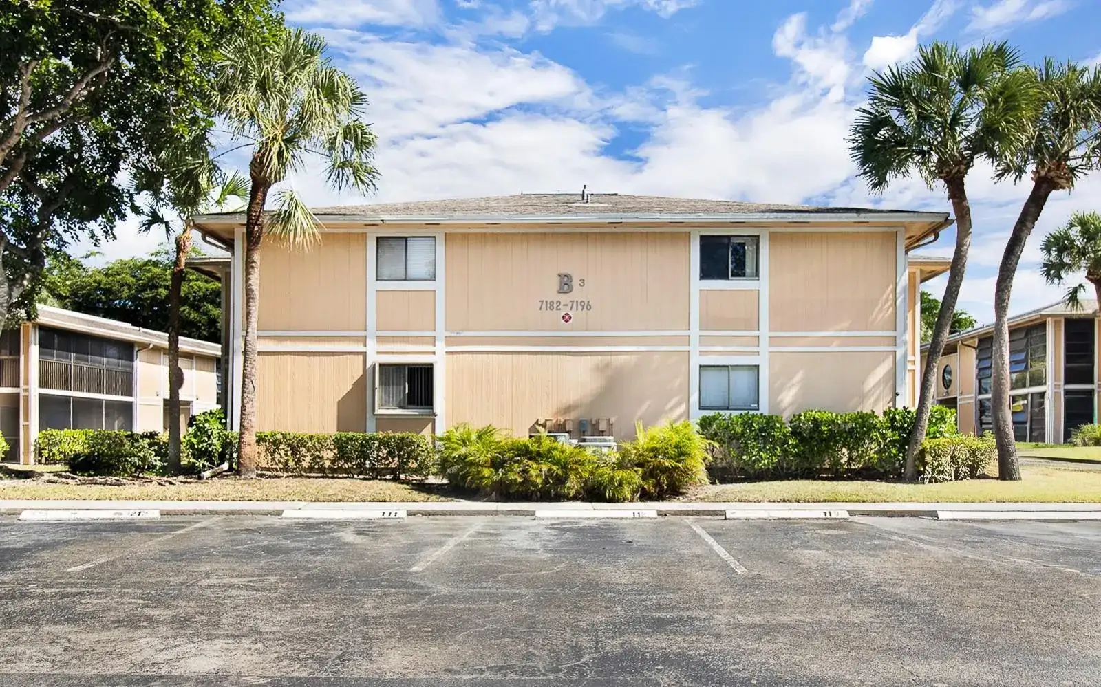7194 Ashmont Circle # 112, Fort Lauderdale FL 33321 photo 2