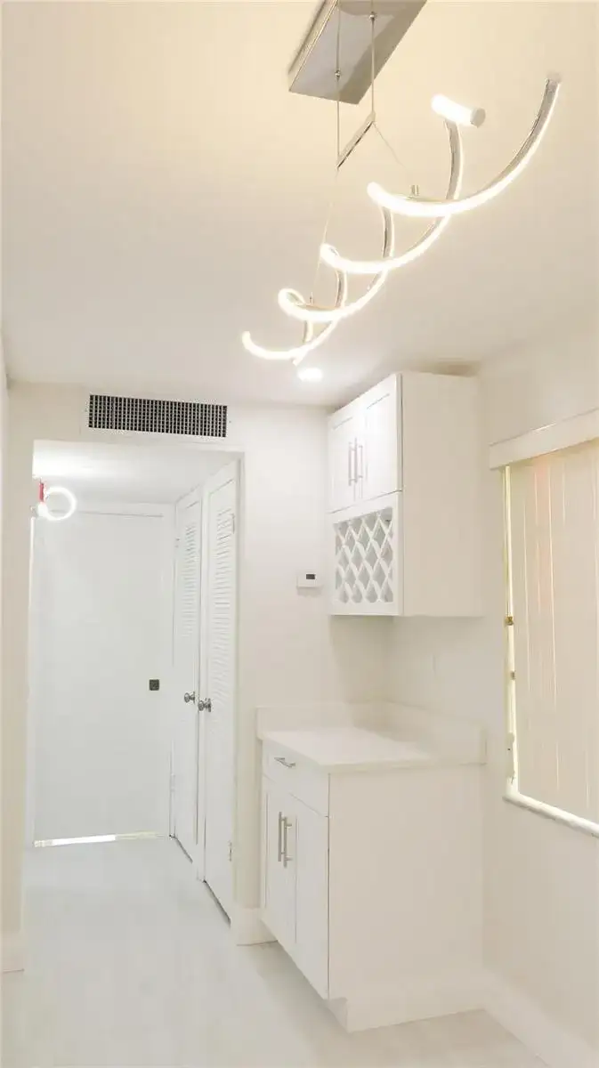 343 Normandy H # 343, Delray Beach FL 33484 photo 4