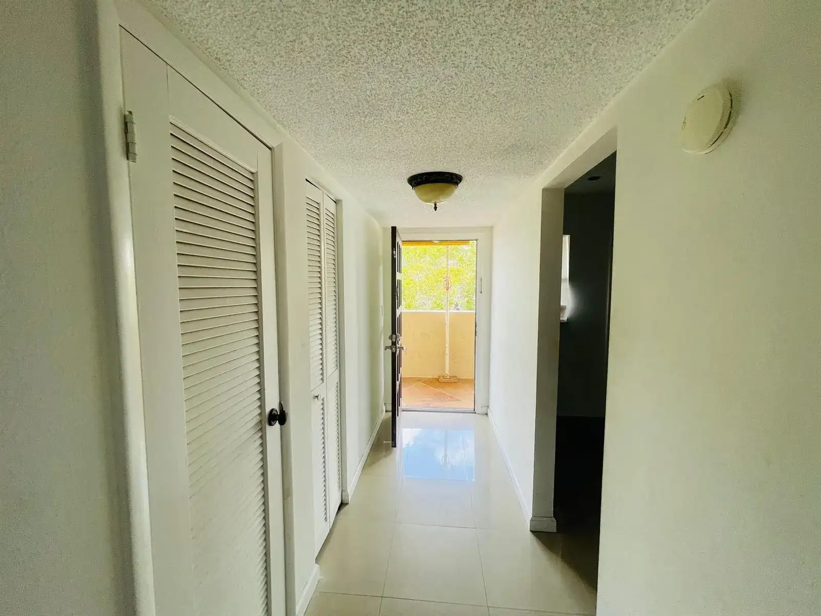 6300 S Falls Cir Drive # 412, Lauderhill FL 33319 photo 3