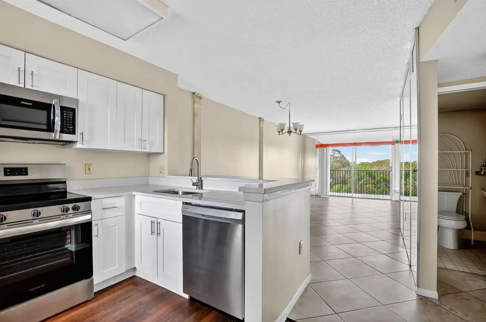 2236 N Cypress Bend Drive # 508, Pompano Beach FL 33069 photo 3