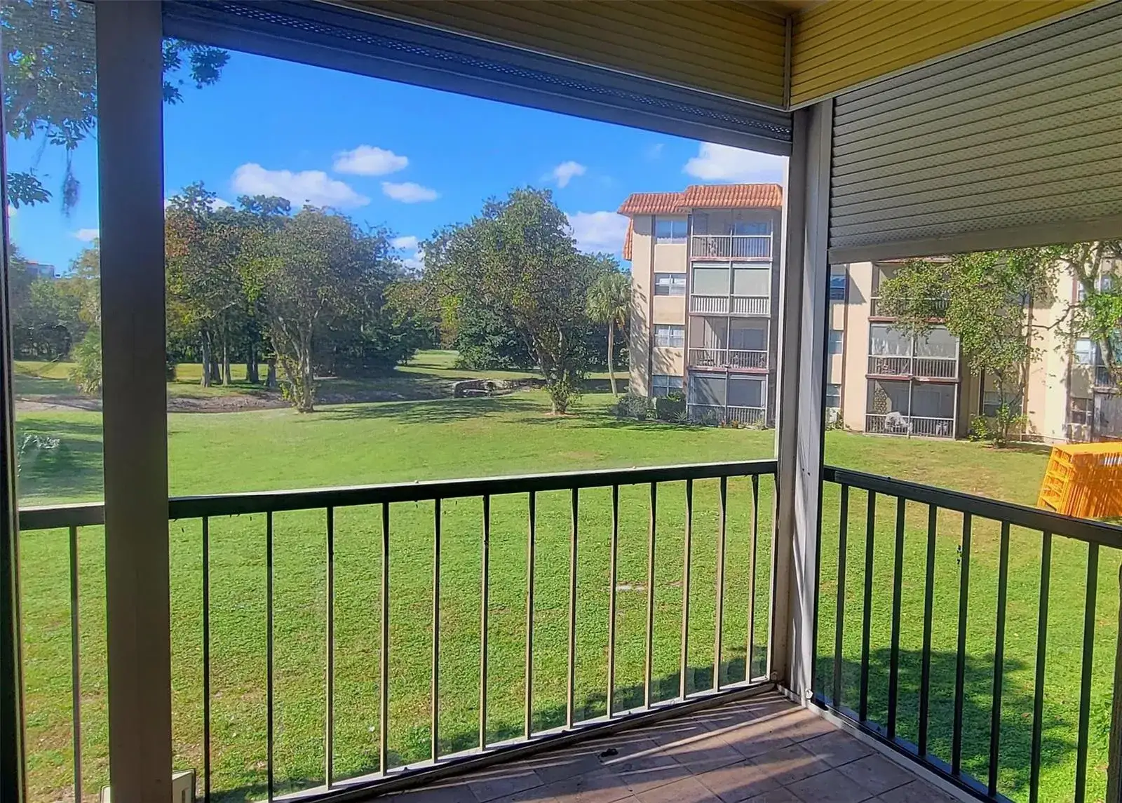 6260 S FALLS CIR Drive # 206, Lauderhill FL 33319