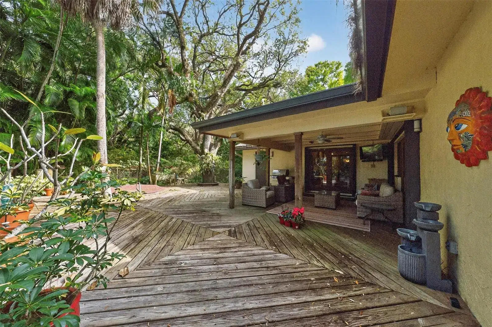 1711 SW 30th Place, Fort Lauderdale FL 33315 photo 2