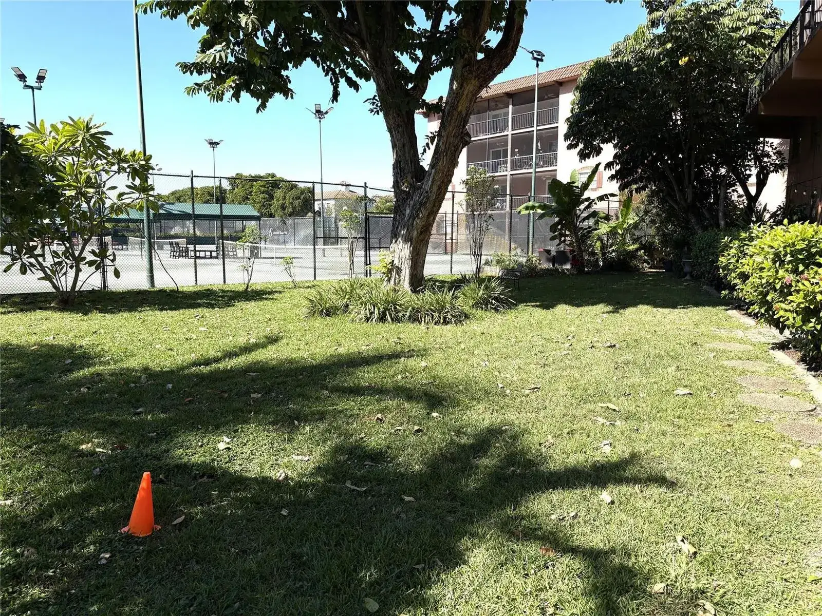 620 Tennis Club Drive # 105, Fort Lauderdale FL 33311