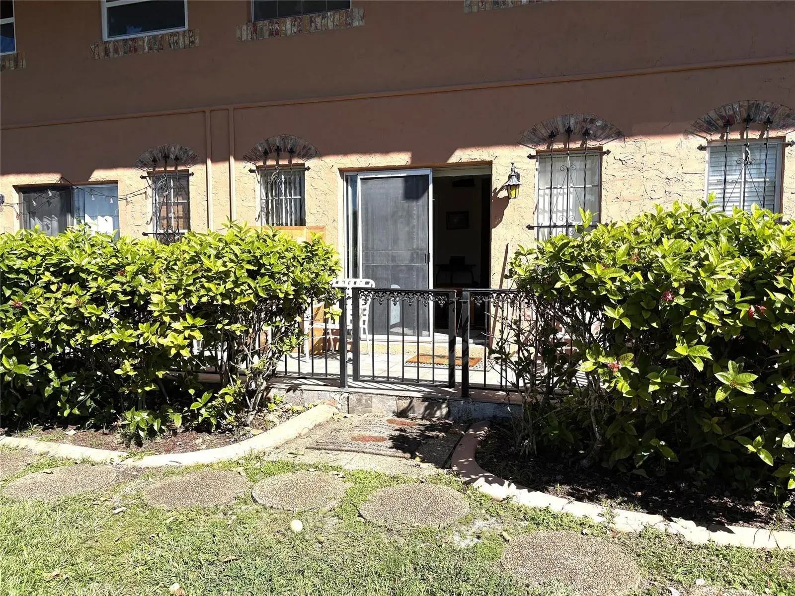 620 Tennis Club Drive # 105, Fort Lauderdale FL 33311