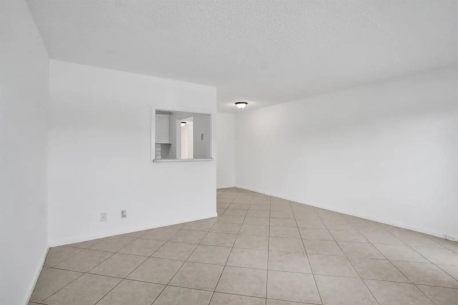 91 Tilford, Deerfield Beach FL 33442 photo 5