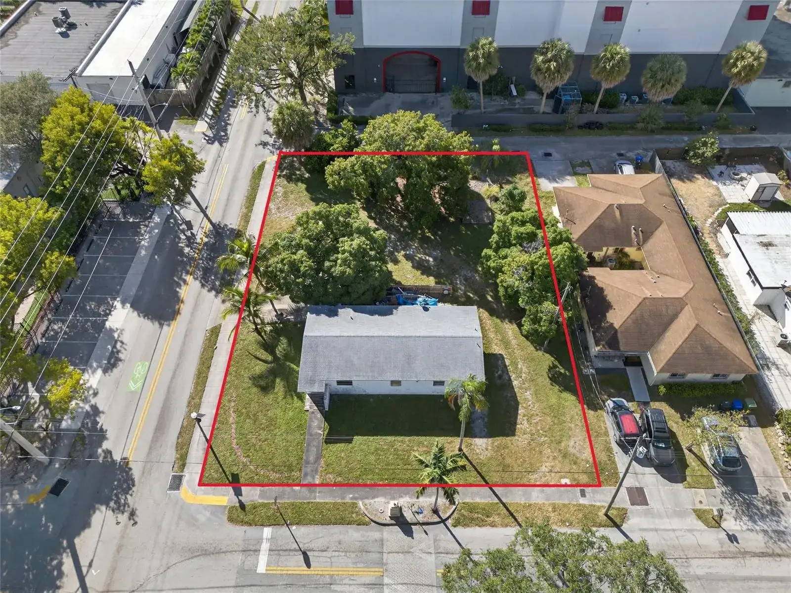 900 NW 2nd Street, Fort Lauderdale FL 33311 photo 4