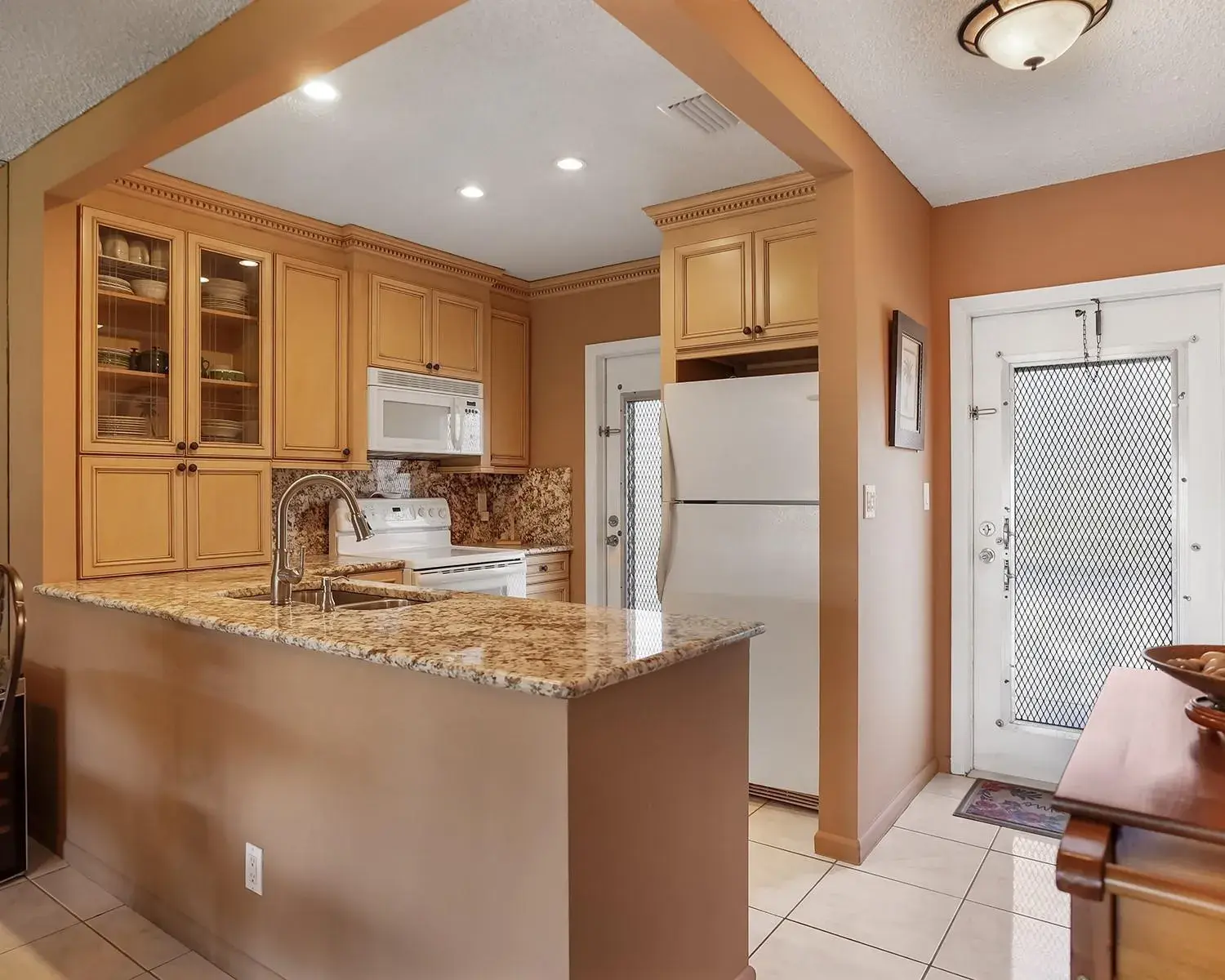 3501 NW 47th Avenue # 503, Lauderdale Lakes FL 33319
