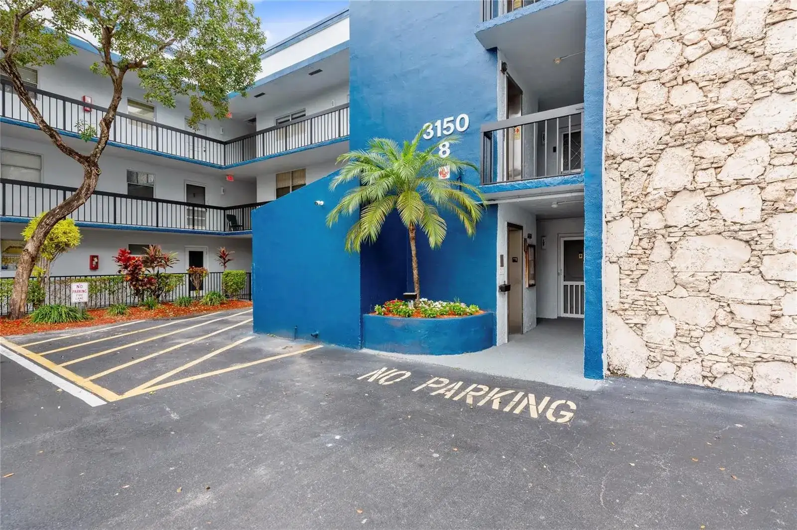 3150 Holiday Springs Boulevard # 308, Margate FL 33063 photo 5