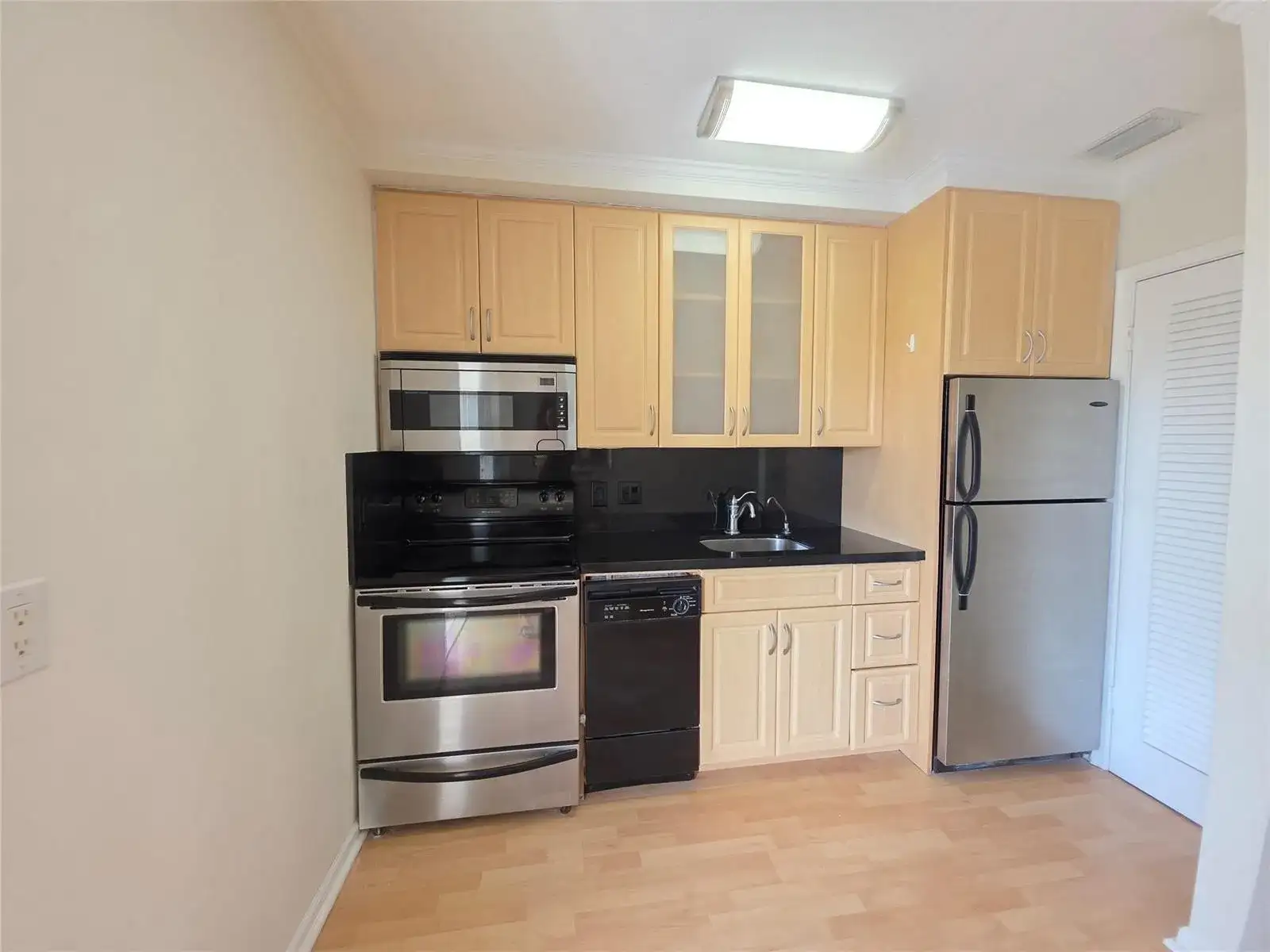 2131 NE 42nd Court # 208e, Lighthouse Point FL 33064 photo 5