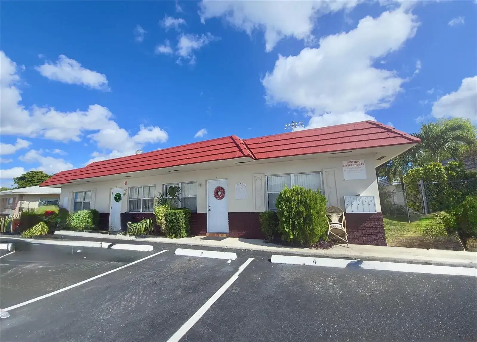 3980 NW 30th Terrace, Lauderdale Lakes FL 33309