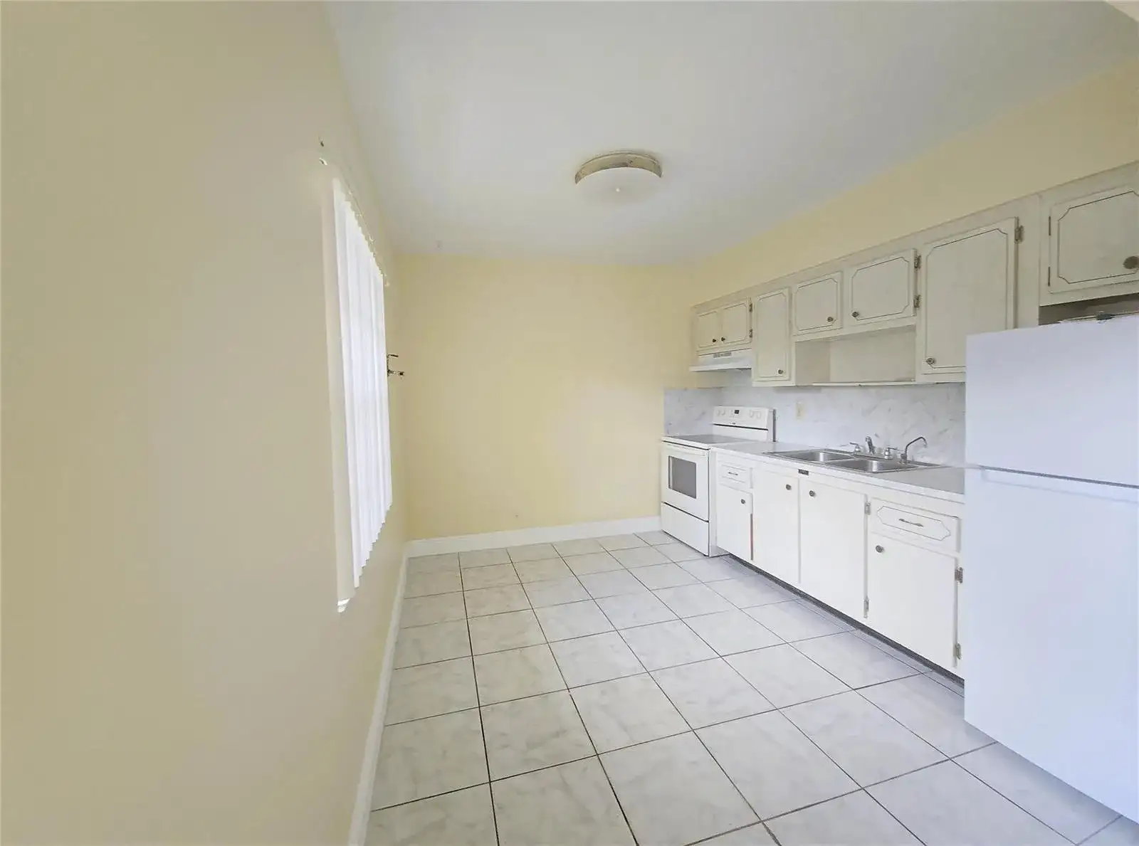 3980 NW 30th Terrace, Lauderdale Lakes FL 33309 photo 3